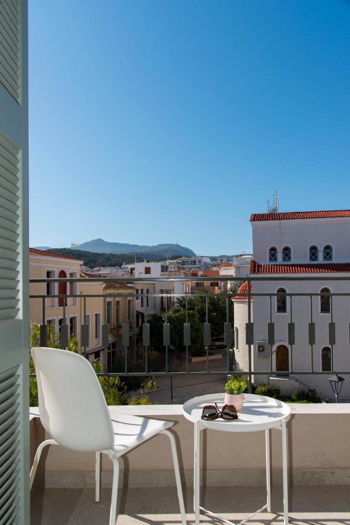 The Met Suite 3, Elegant Stay Centrally In Rethymno! 外观 照片